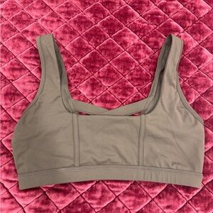 Green Popflex sports bra